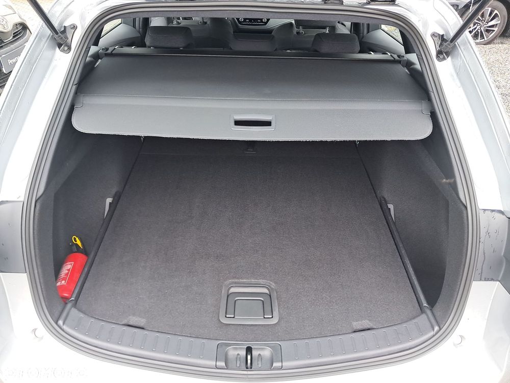Toyota Corolla 1.8 Hybrid Comfort - 16