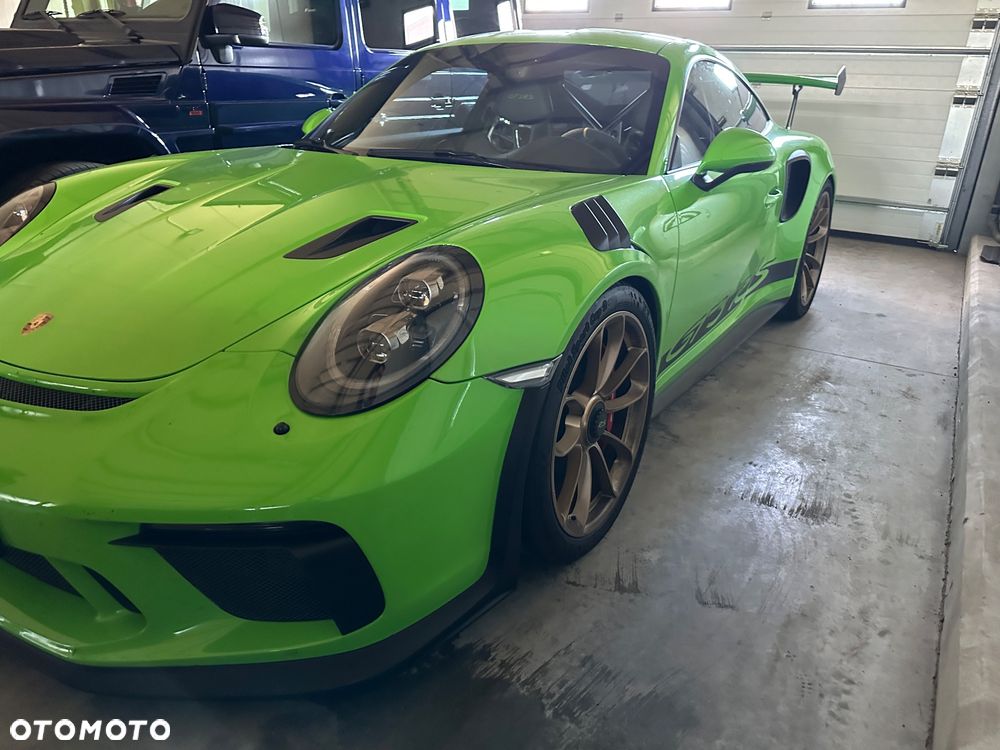 Porsche 911 GT3 RS - 1