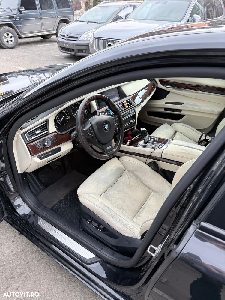 BMW Seria 7 730d Aut. - 6