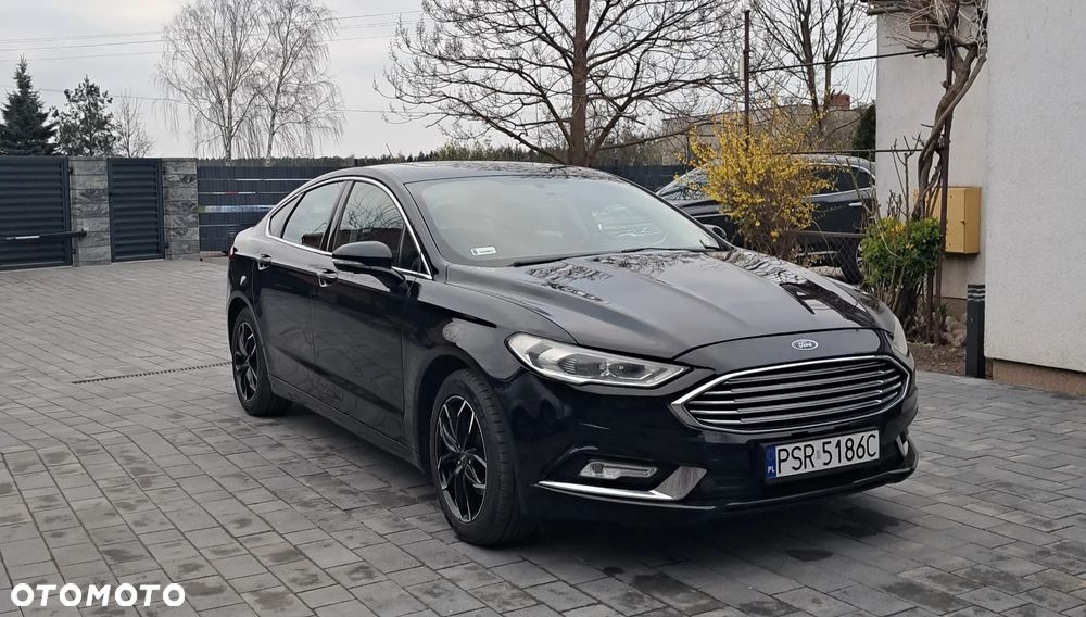 Ford Fusion - 2