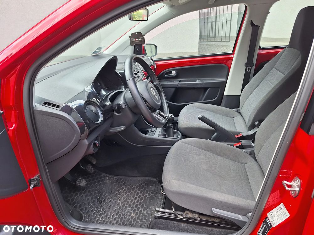 Volkswagen up! 1.0 move - 14