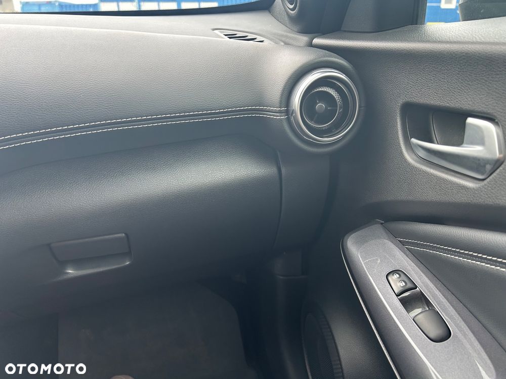 Nissan Juke 1.6 Hybrid Tekna AMT - 10