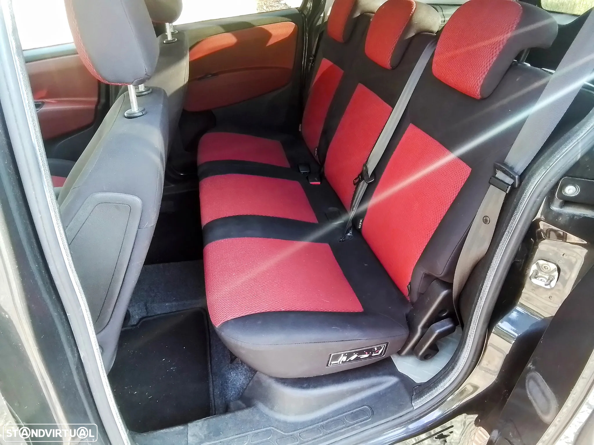 Fiat Doblo 1.6 16V Multijet Lounge - 6