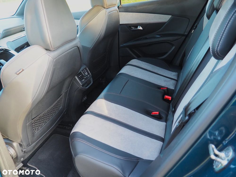 Peugeot 3008 1.6 PureTech Hybrid PHEV GT S&S EAT8 - 11