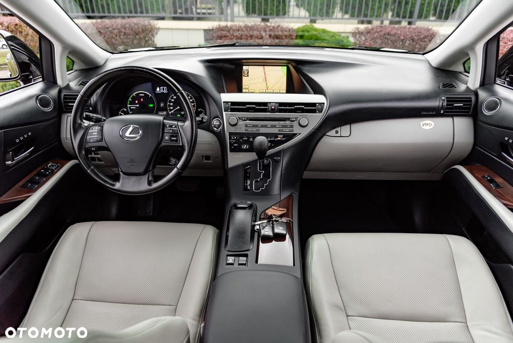 Lexus RX 450h (hybrid) - 27