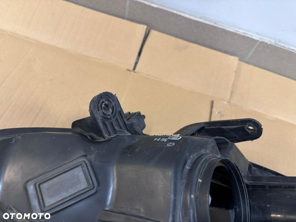 OPEL MOKKA 2012- LAMPA PRZEDNIA PRAWY PRZÓD EUROPA - 9