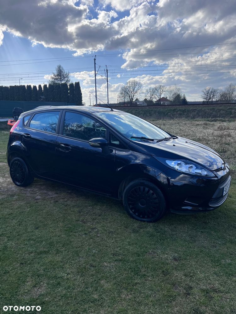 Ford Fiesta - 4