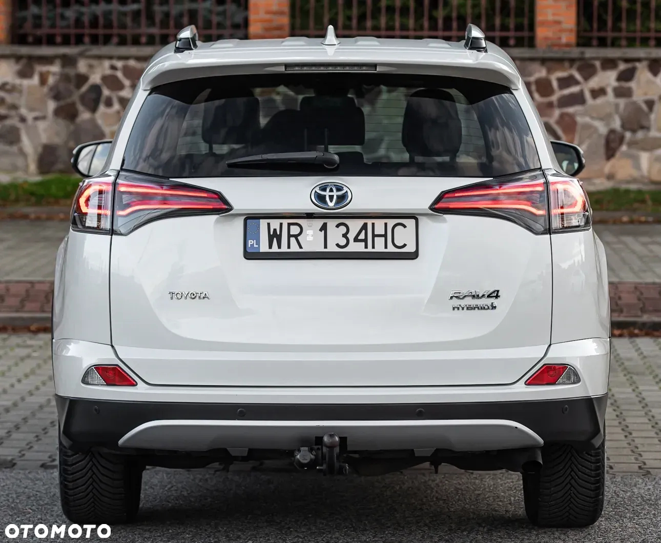 Toyota RAV4 - 11