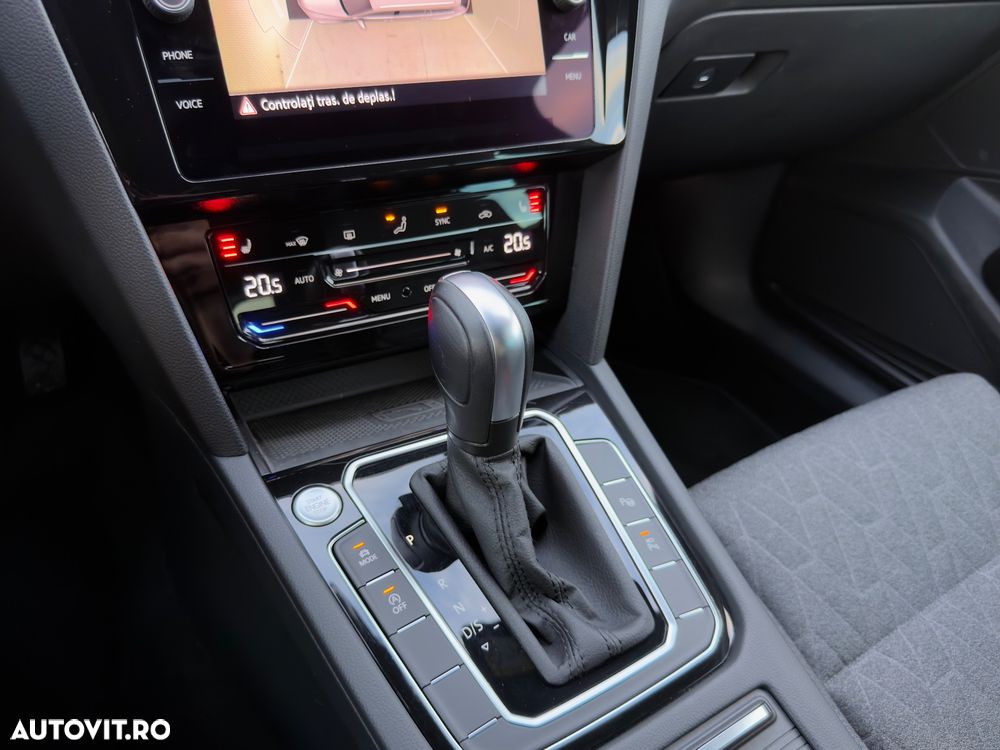 Volkswagen Passat 2.0 TDI DSG Business - 9