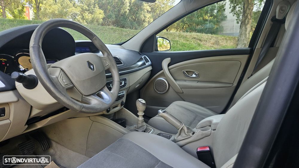 Renault Mégane Sport Tourer 1.5 dCi Luxe - 18