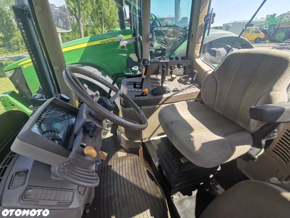 John Deere 6230 - 6