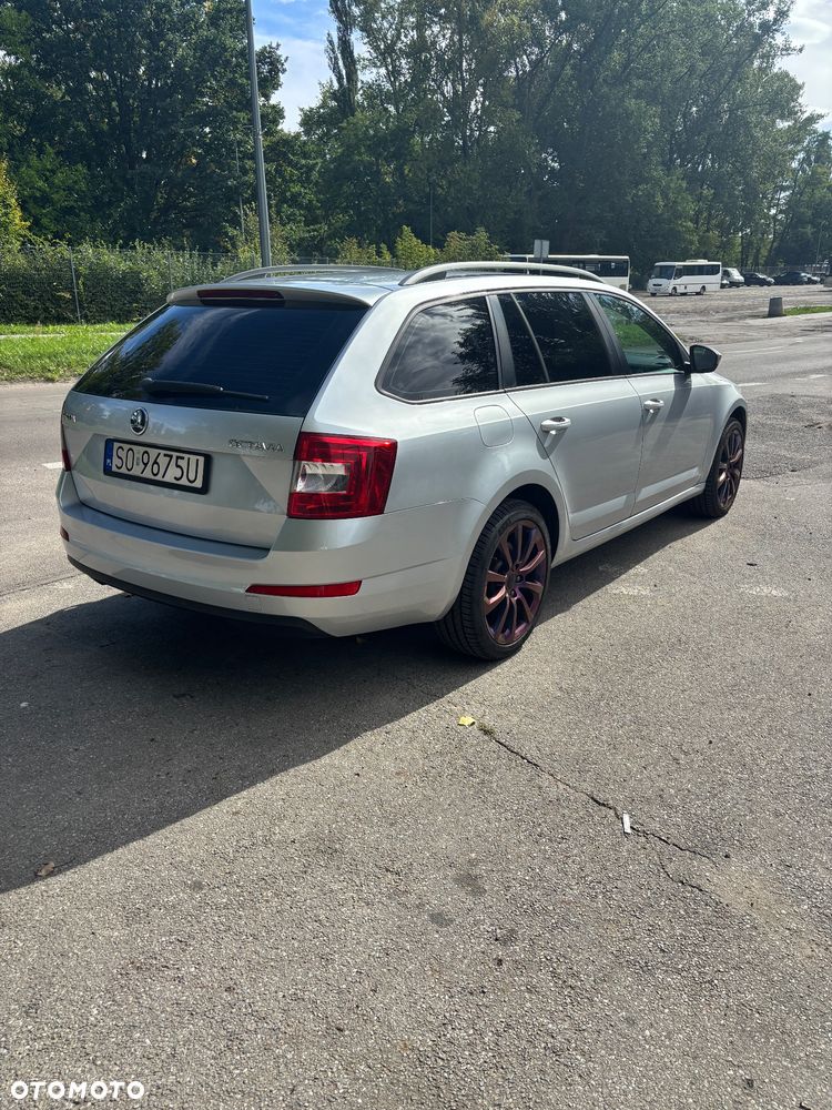 Skoda Octavia 1.6 TDI Ambition - 16