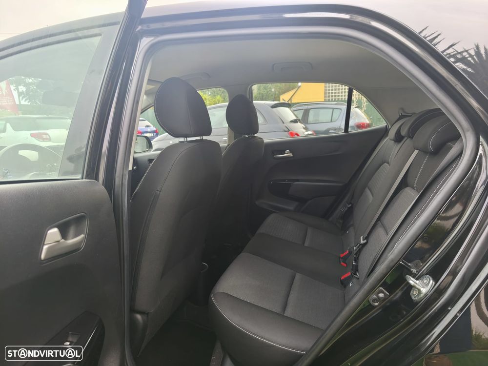 Kia Picanto 1.0 CVVT Urban - 17