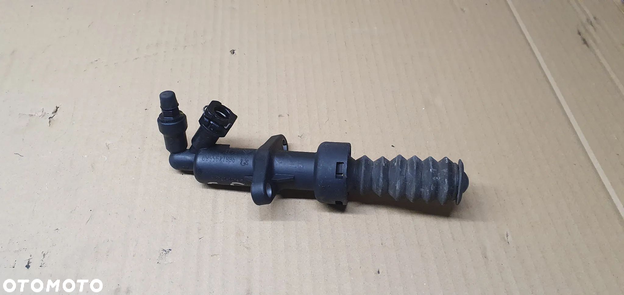 Pompka sprzęgła wysprzęglik Citroen C5 III 9681495580 - 1