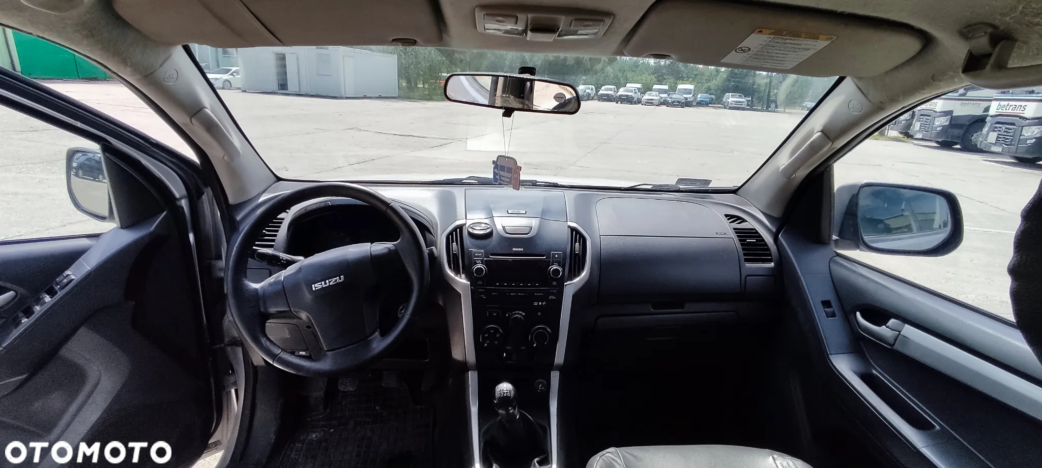 Isuzu D-Max - 9