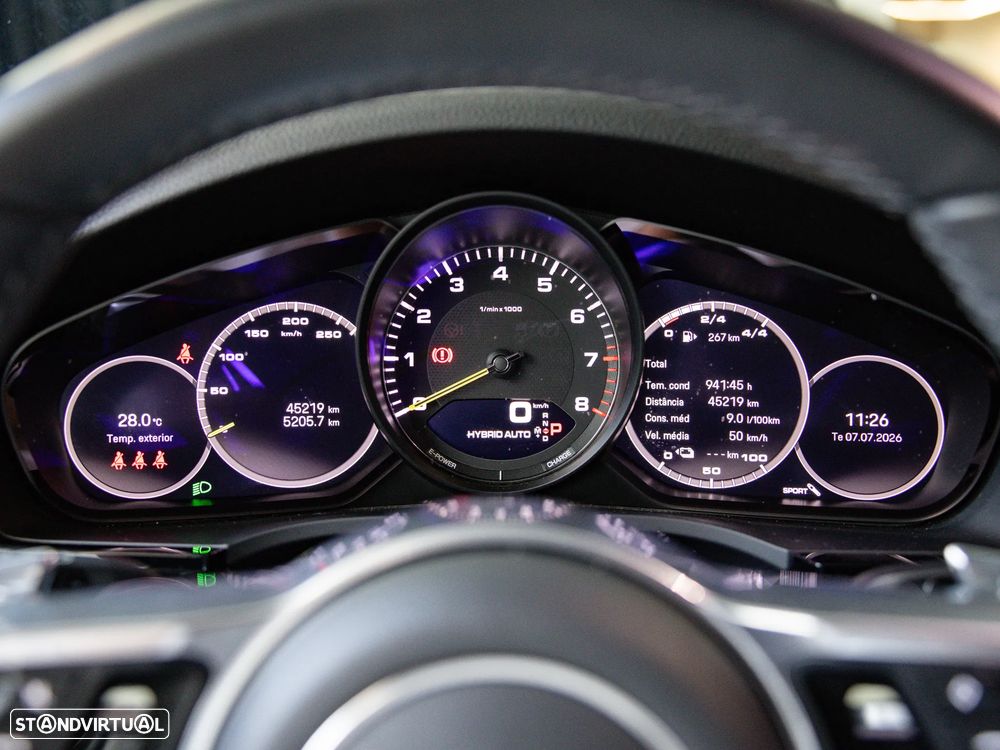 Porsche Cayenne E-Hybrid Platinum Edition - 30