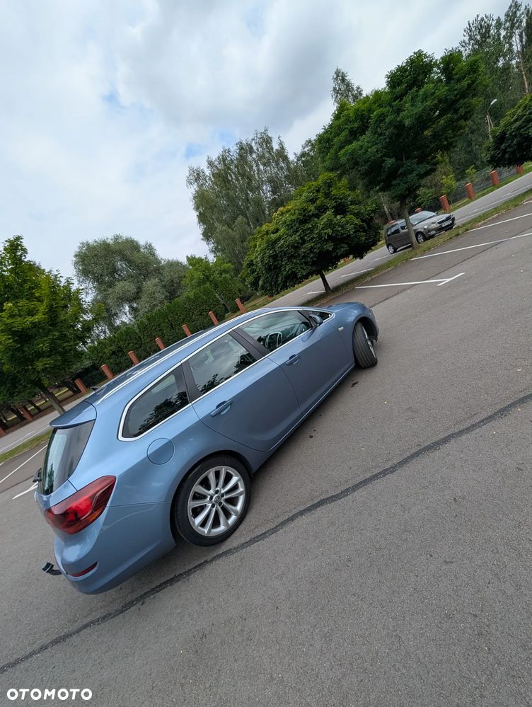 Opel Astra 1.4 Turbo - 5