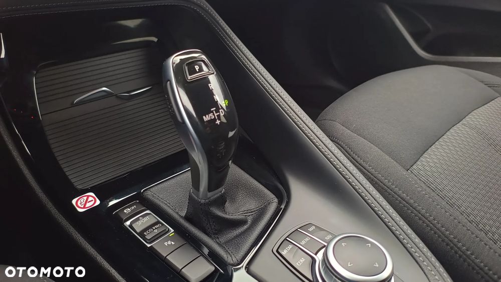 BMW X2 sDrive18i Business Edition - 30