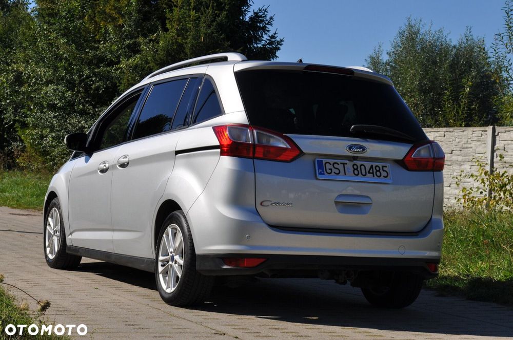 Ford Grand C-MAX - 3