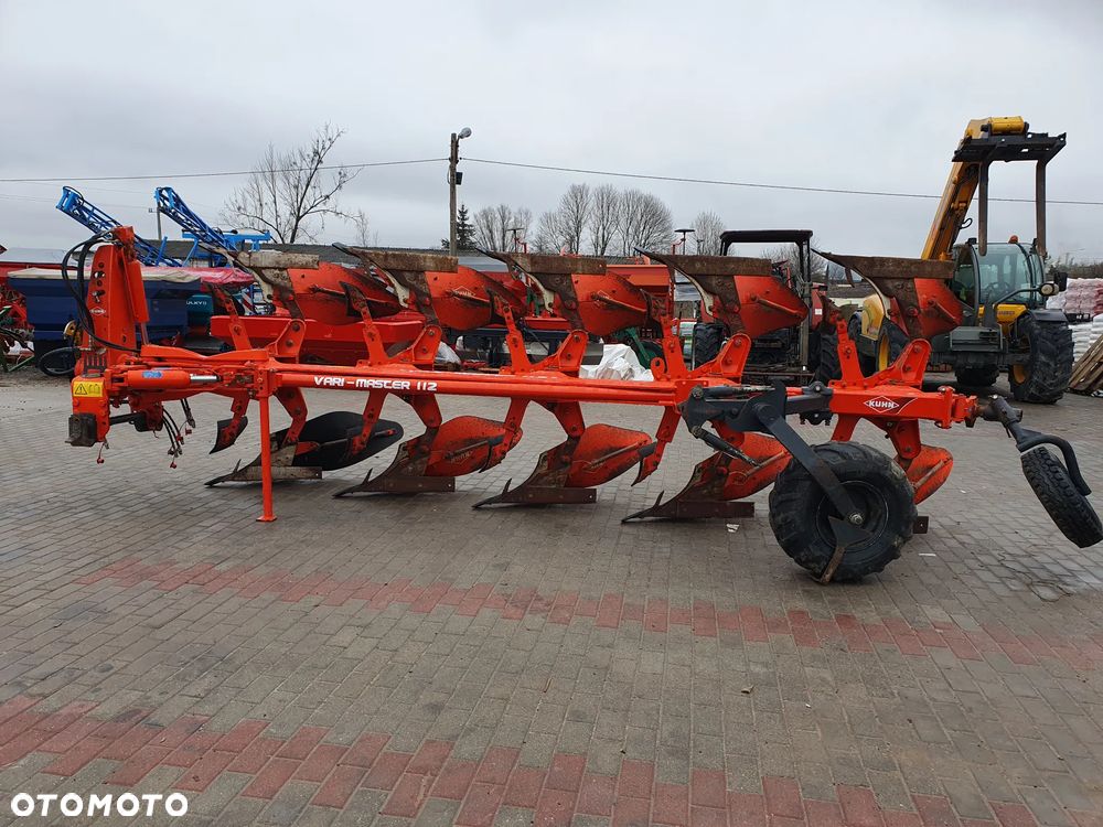 Kuhn VARIMASTER 112 - 10