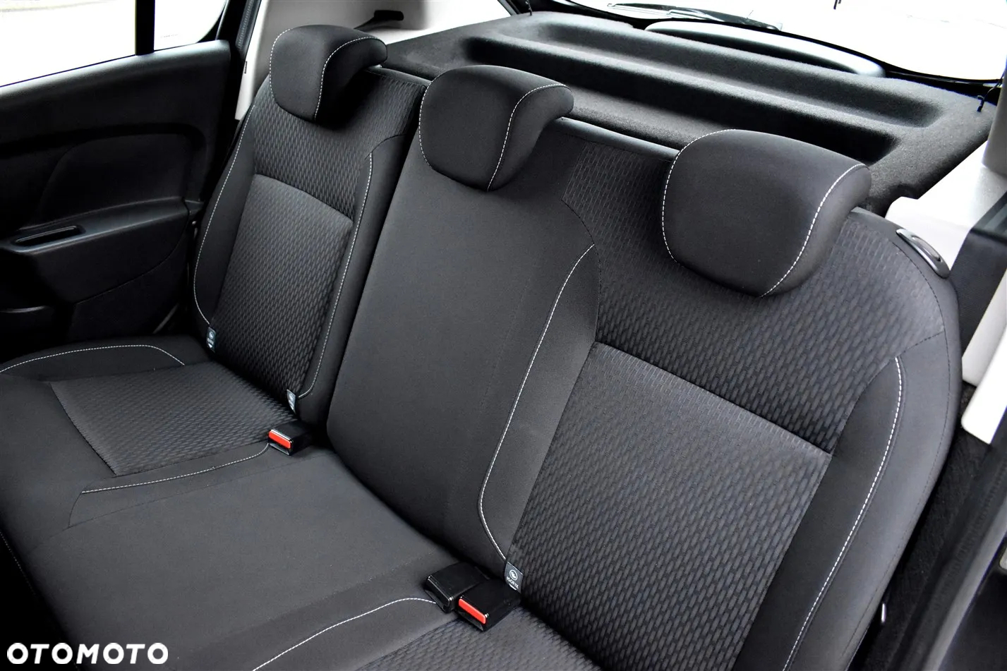 Dacia Sandero 0.9 TCe Laureate S&S - 17