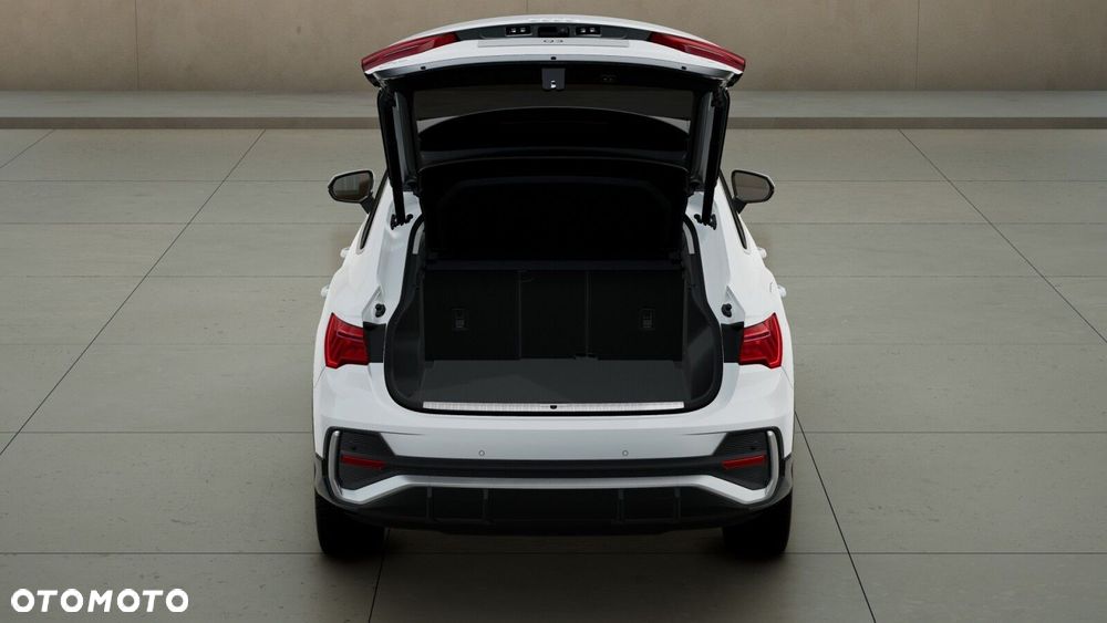 Audi Q3 Sportback - 6