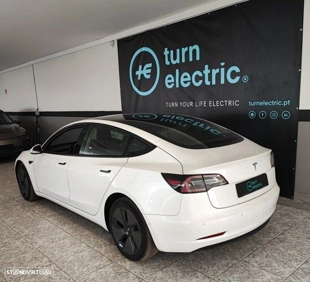 Tesla Model 3 Standard Range Plus RWD - 1