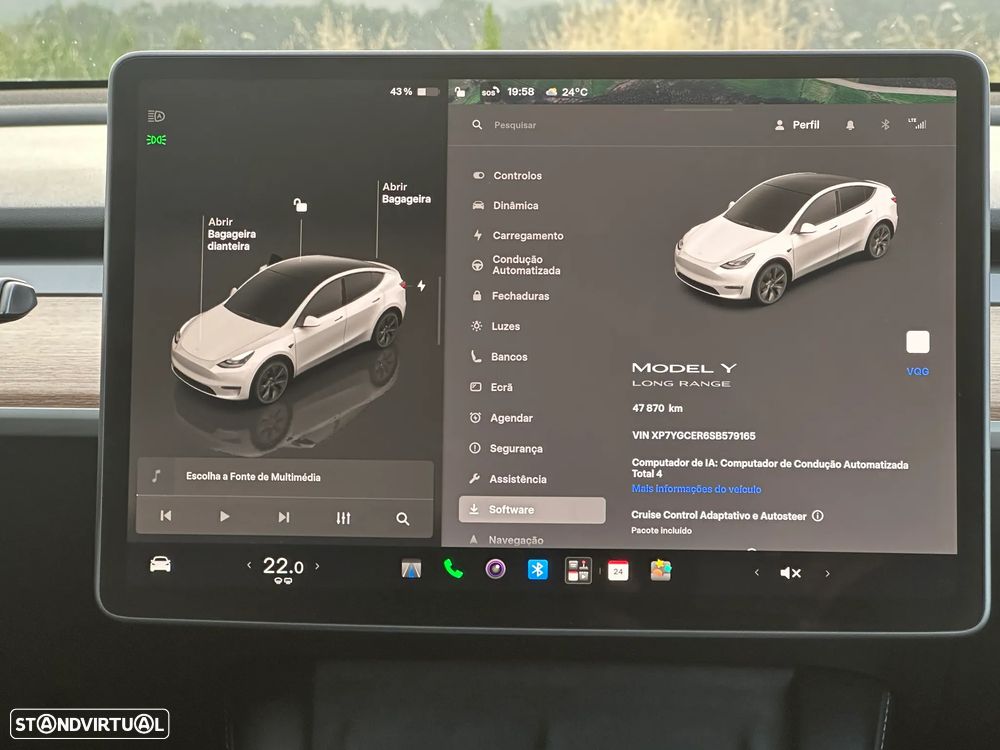 Tesla Model Y Long-Range RWD - 11