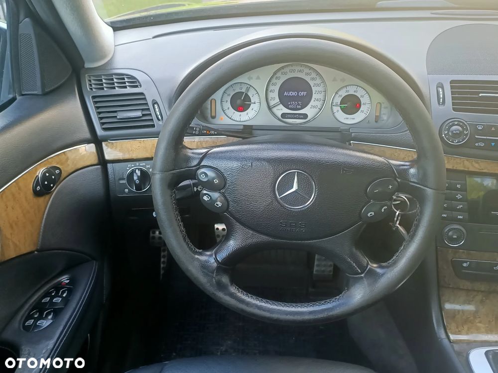 Mercedes-Benz Klasa E 200 Kompressor T Avantgarde - 12