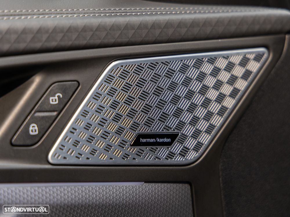 BMW iX2 eDrive20 Pack Desportivo M - 16