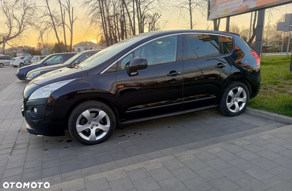 Peugeot 3008 2.0 HDi Allure - 2