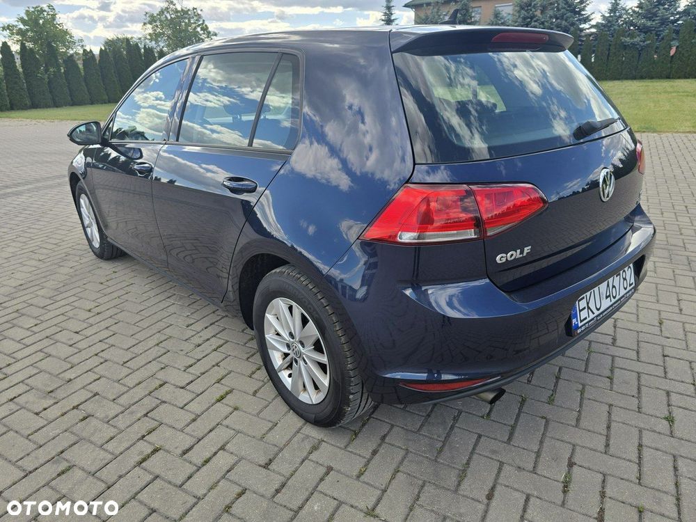 Volkswagen Golf - 15