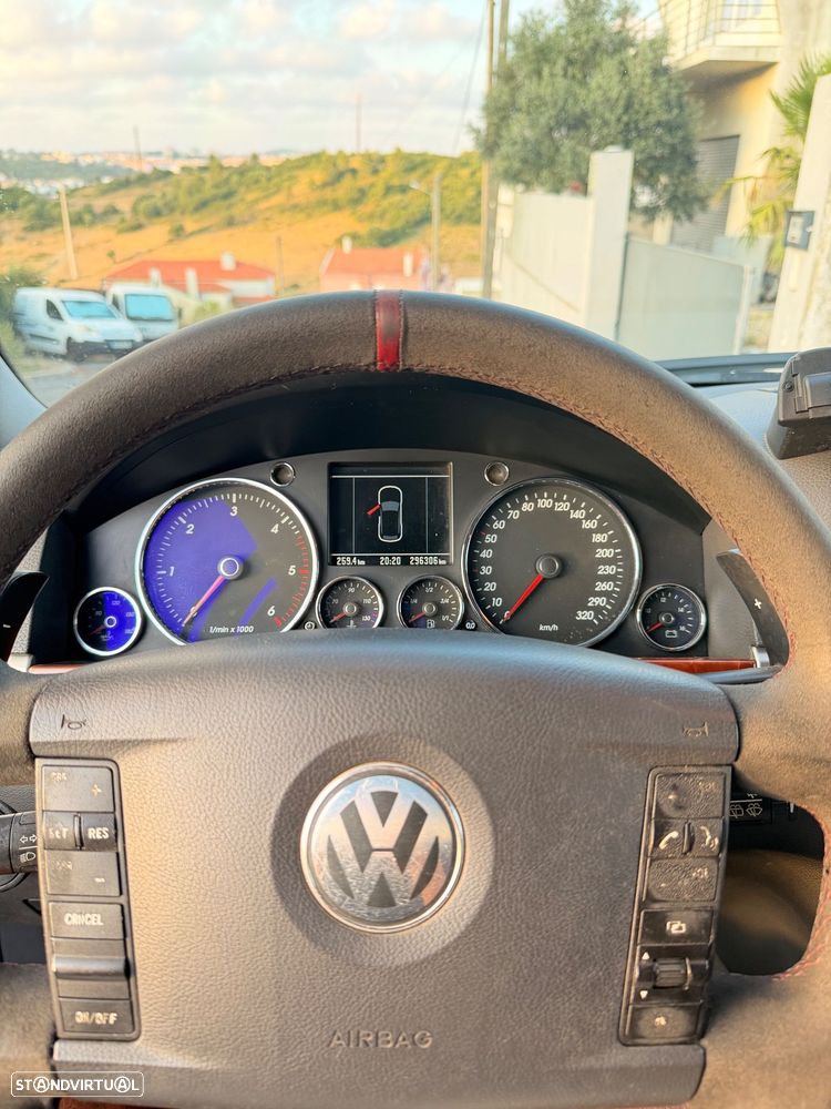 VW Touareg 5.0 TDi V10 Tiptronic - 5