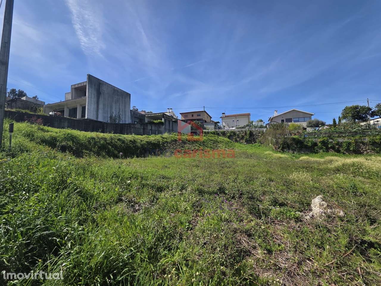 Lote de terreno com 960m2 em São Mamede de Negrelos, Santo Tirso - Grande imagem: 2/6