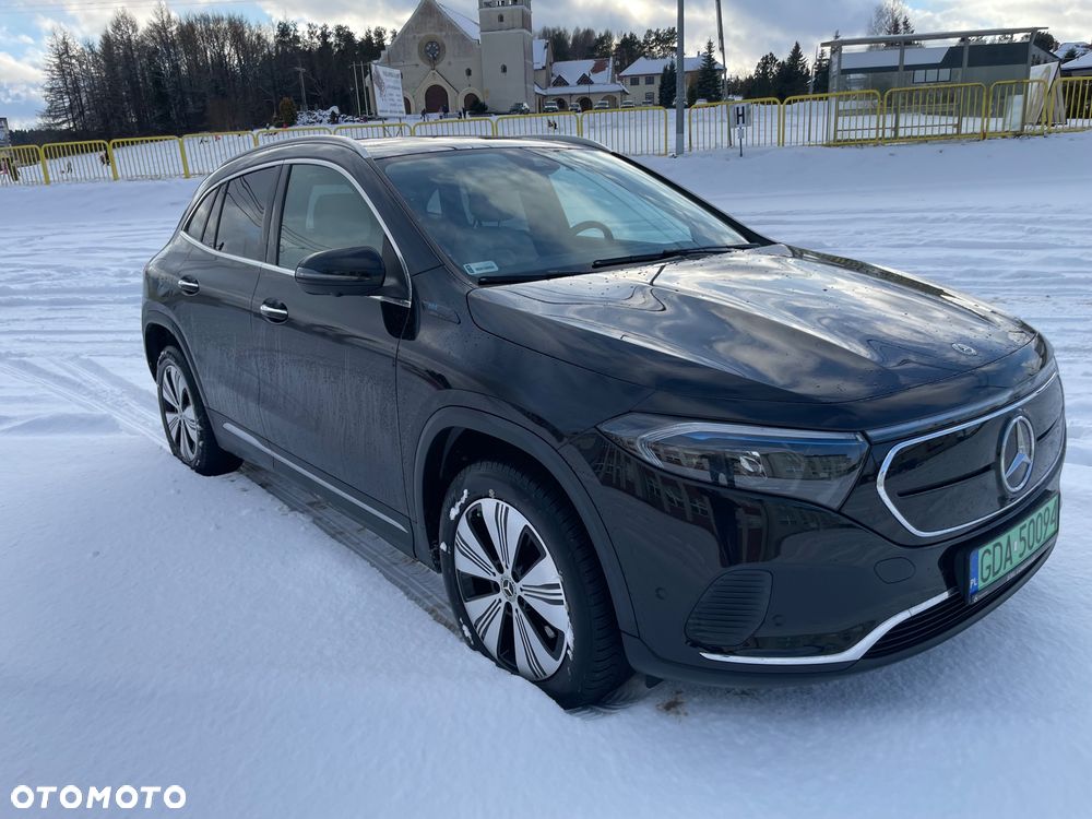 Mercedes-Benz EQA 300 66.5kWh 4-Matic Progressive - 1