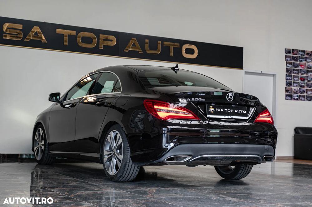 Mercedes-Benz CLA 200 d 7G-DCT AMG Line - 13