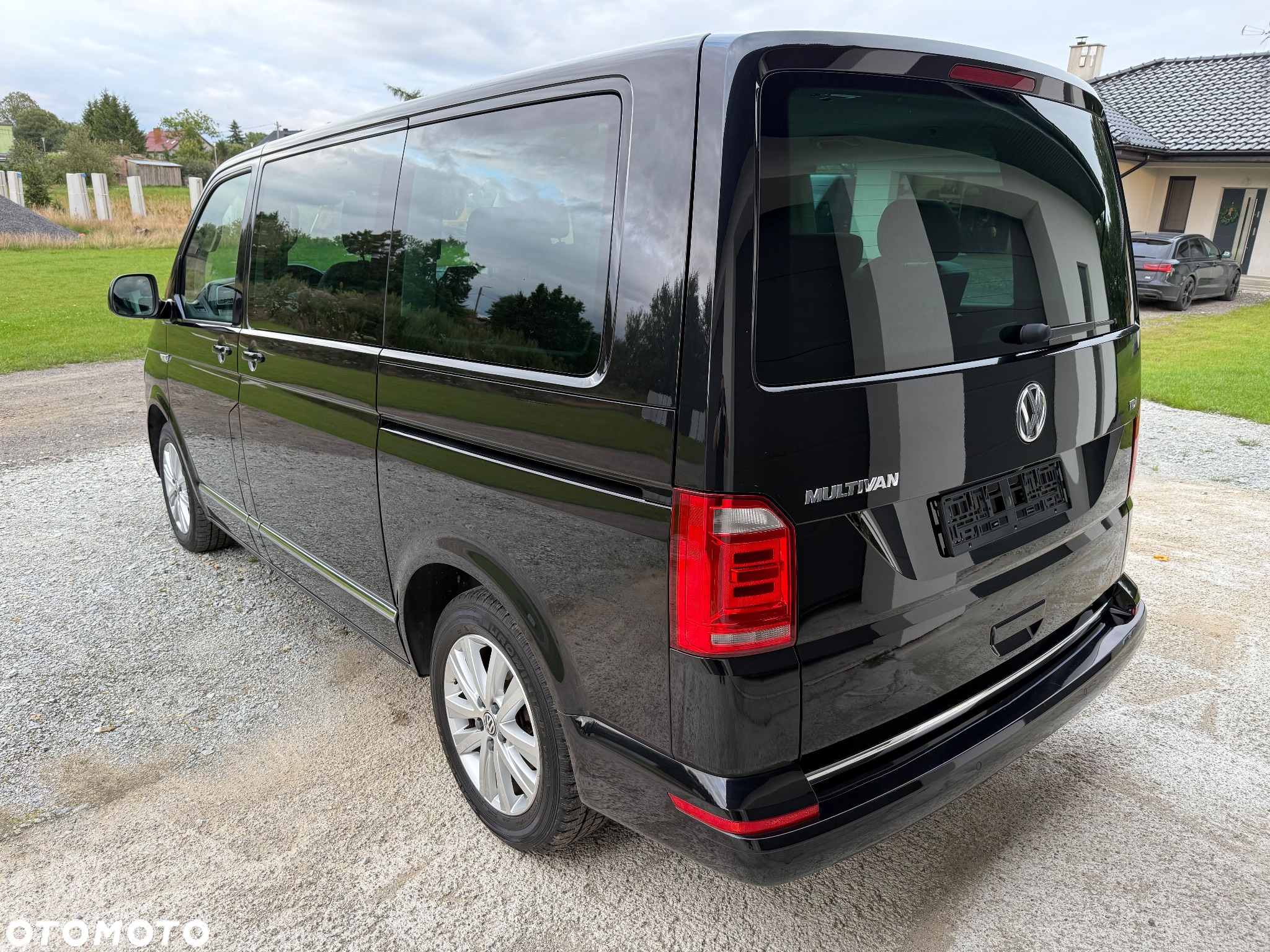 Volkswagen Multivan 2.0 BiTDI L1 Highline DSG - 4