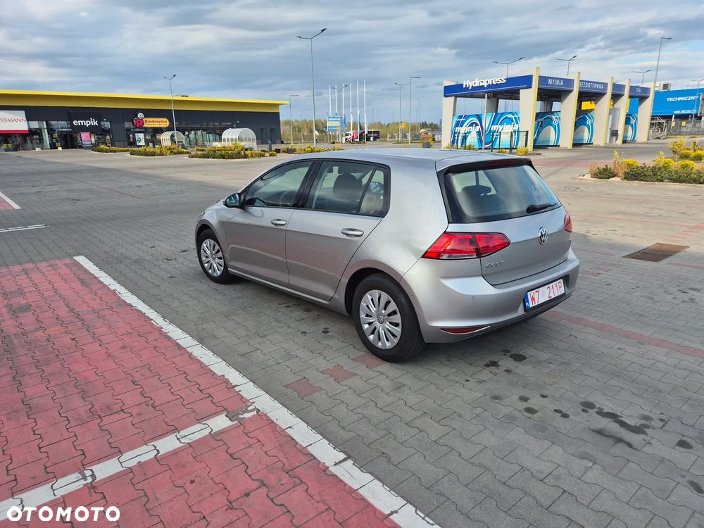 Volkswagen Golf - 4