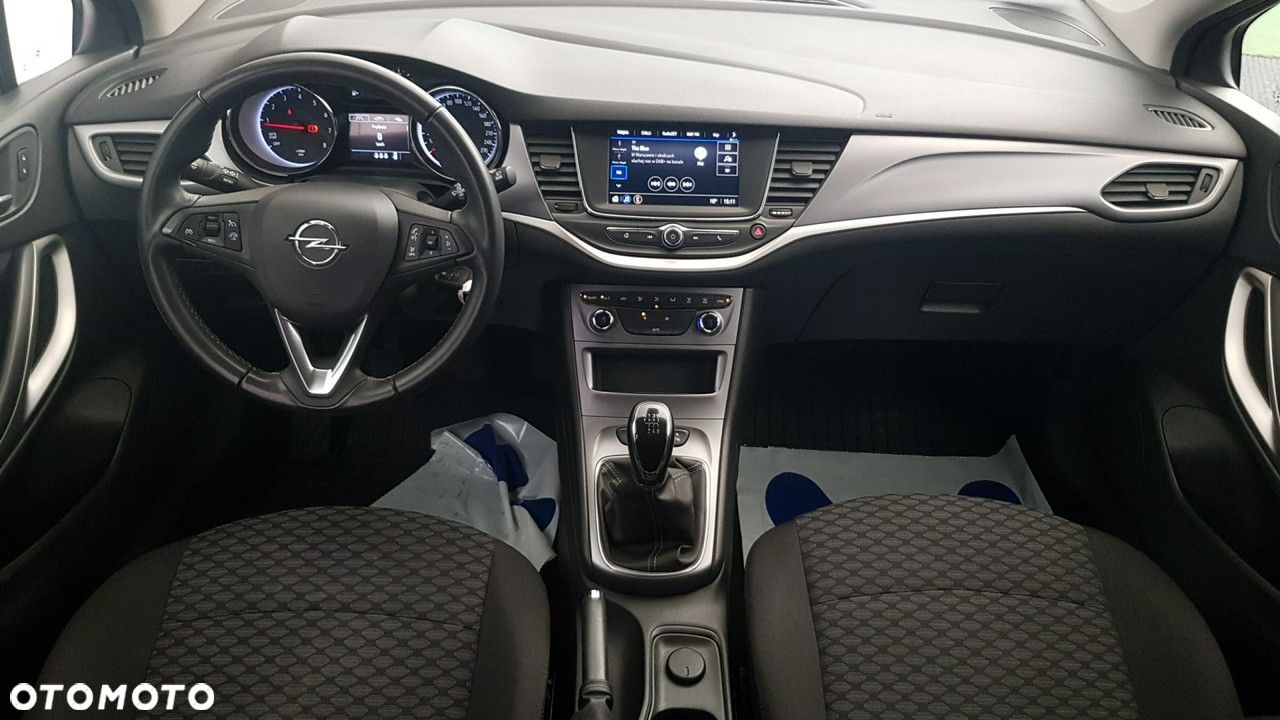 Opel Astra - 20