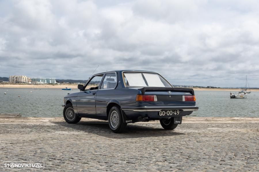 BMW 318 - 4