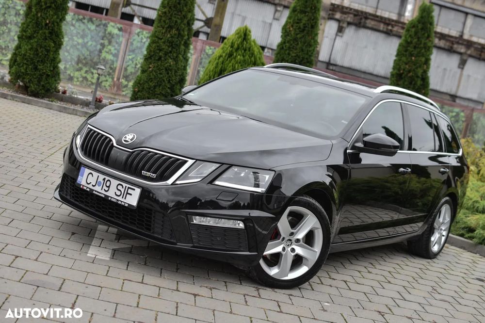 Skoda Octavia 2.0 TDI DSG RS - 13