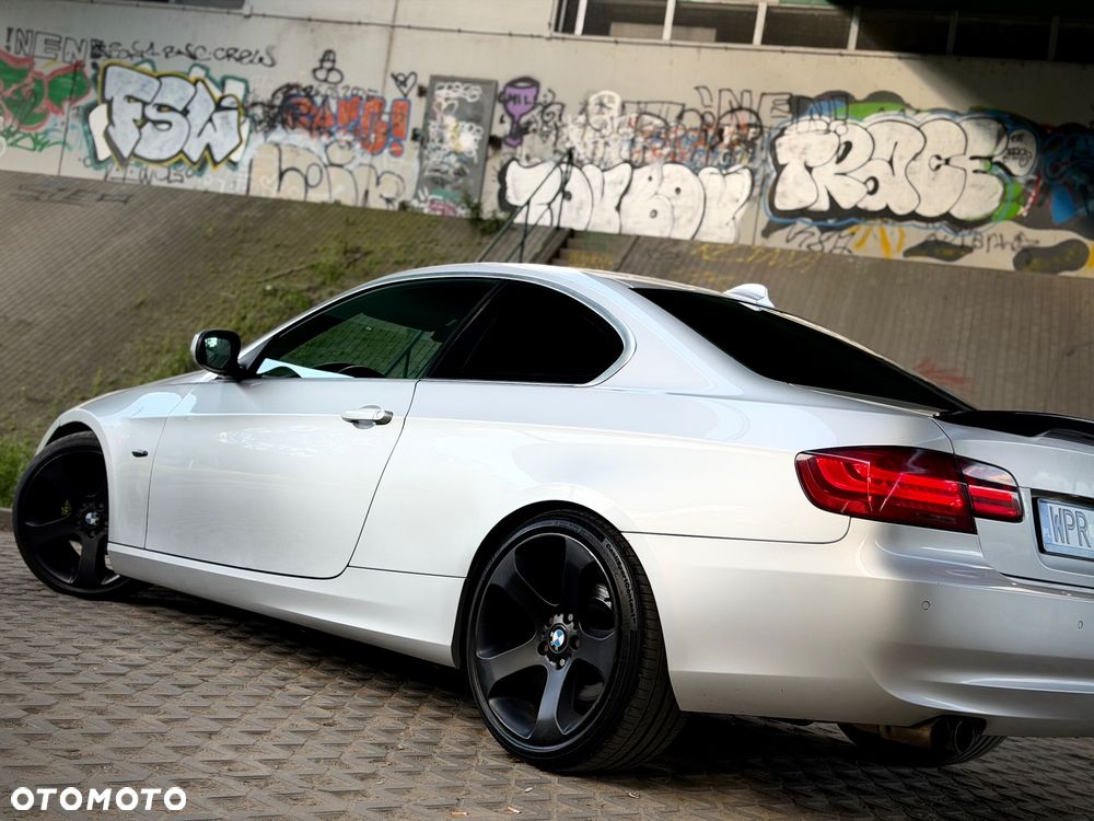 BMW Seria 3 320d DPF - 27