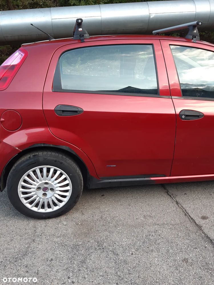 Fiat Grande Punto - 4