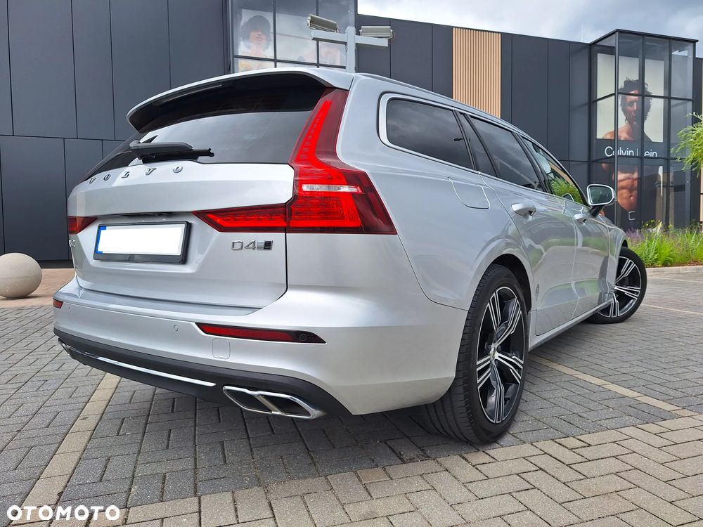 Volvo V60 D4 AWD Inscription - 11