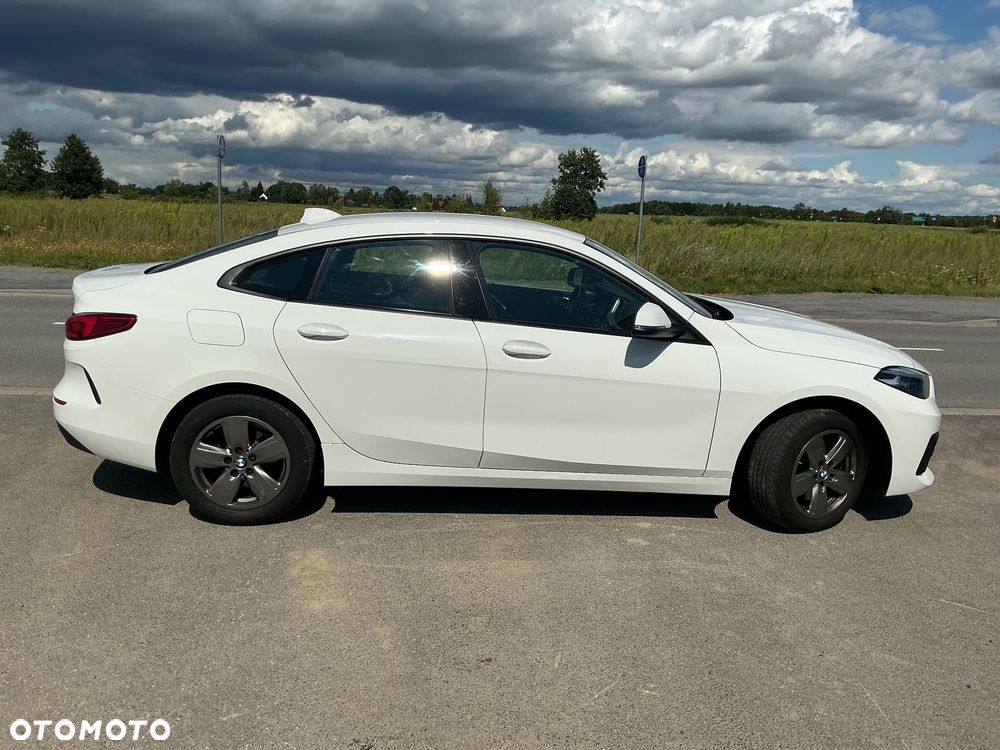 BMW Seria 2 216d - 5