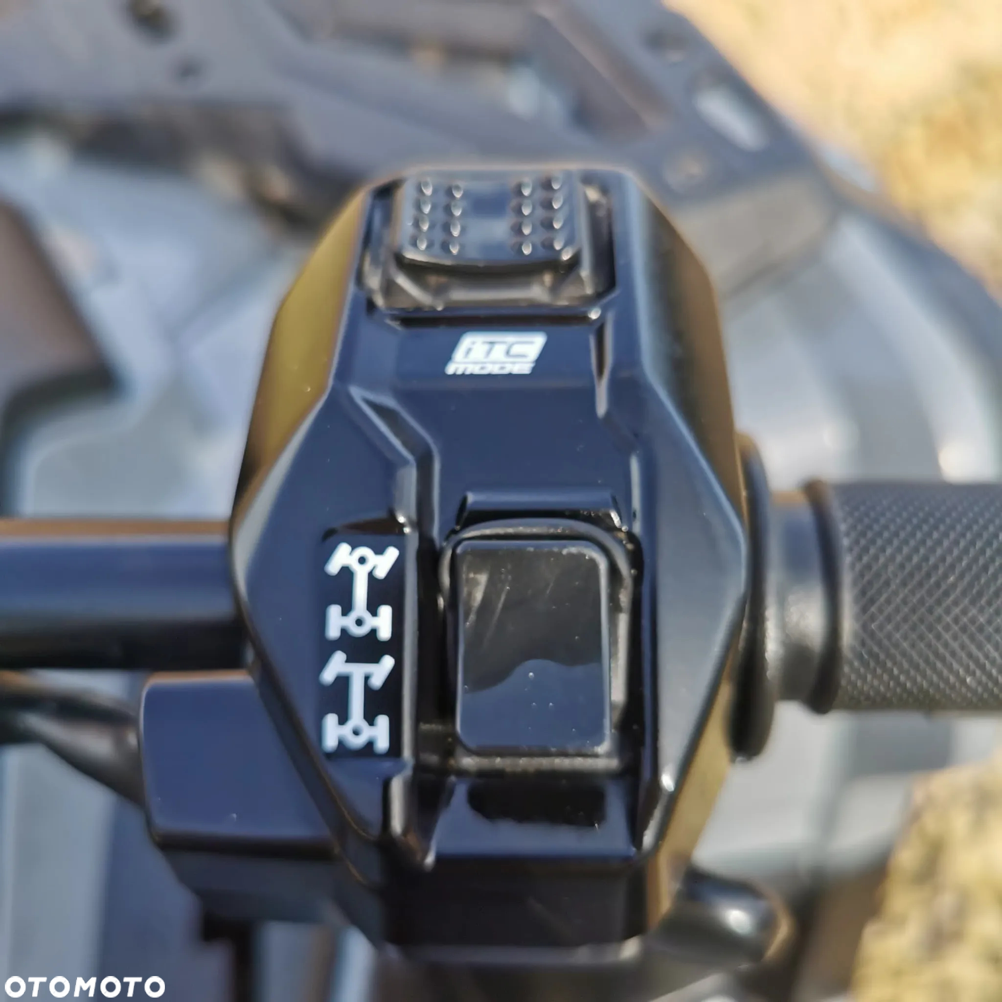 Can-Am Outlander Max - 14