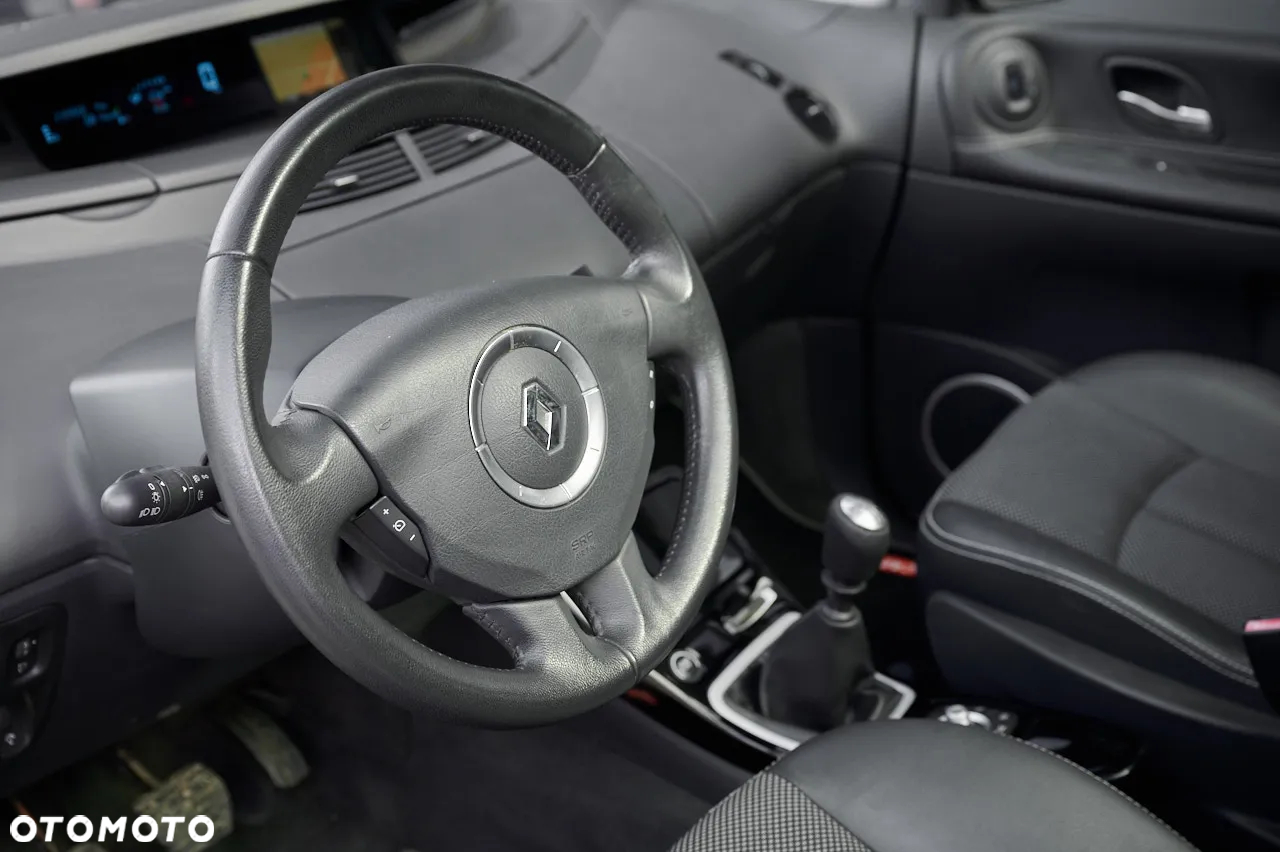 Renault Espace 2.0 dCi Celsium ESM - 20
