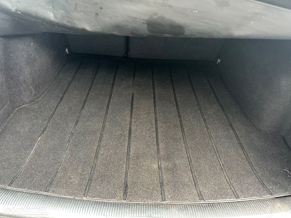 VW Passat Variant 1.9 TDi Confortline - 11