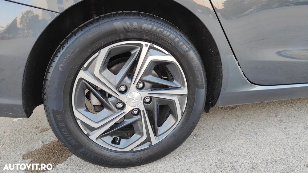 Hyundai i30 - 15