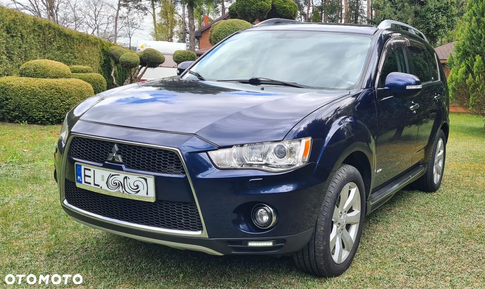 Mitsubishi Outlander 2.0 DID Intense + - 12